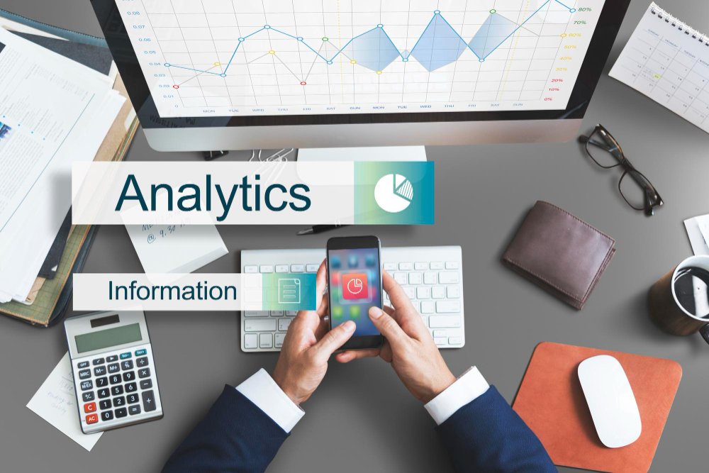 Marketing Analytics Tools: 10 Expert-Recommended Options to Try