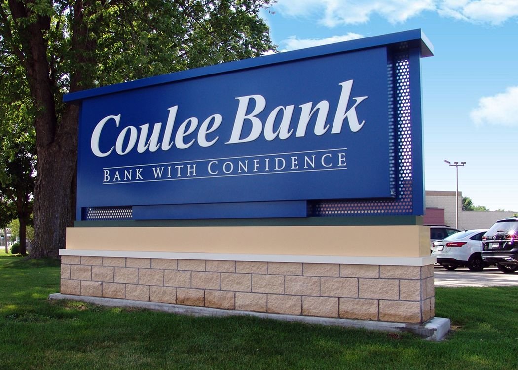 Coulee Bank Monument Sign (Source: Pintererst.com - Chris Clark)
